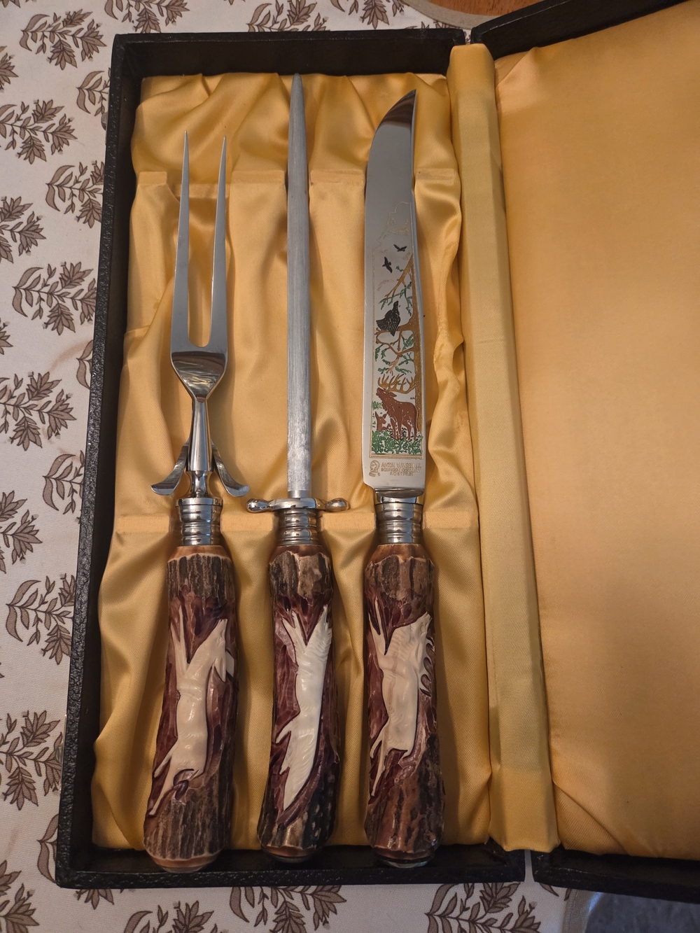 Carving Knife Set with Brown Stag-Style Handles